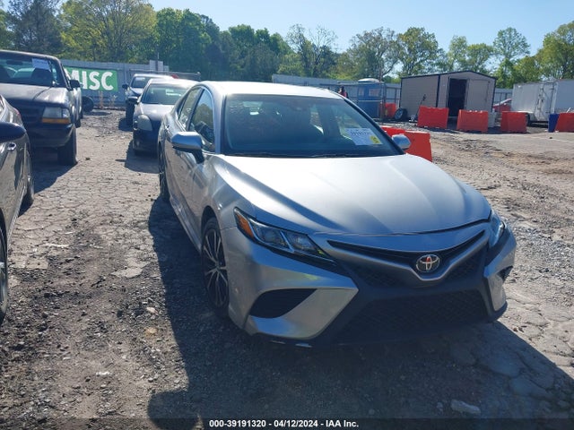 Toyota CAMRY SE 2018 4T1B11HK3JU630313 main image