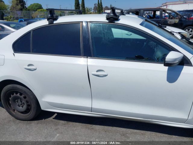 3VWD17AJ8EM297423 Volkswagen Jetta 1.8t Se