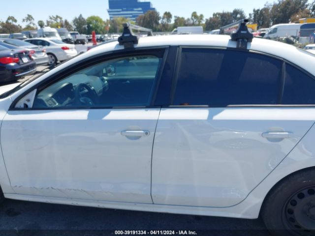3VWD17AJ8EM297423 Volkswagen Jetta 1.8t Se