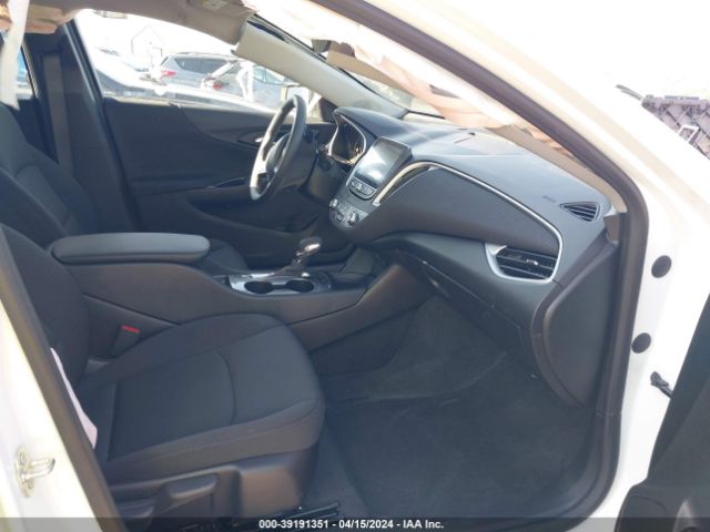 1G1ZG5ST2RF137063 Chevrolet Malibu Fwd Rs