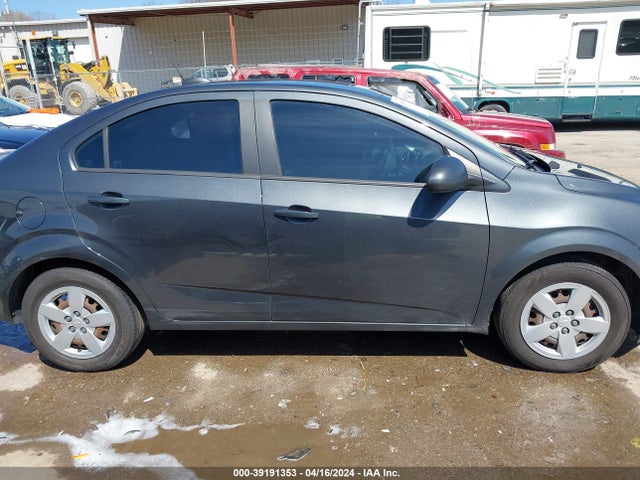 Chevrolet Sonic Ls Auto 2016 1G1JA5SHXG4162957 Image 13