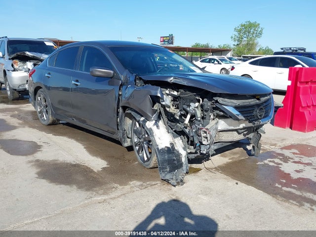 Nissan Altima 2.5 Sr 2018 1N4AL3AP7JC137676 Image 1