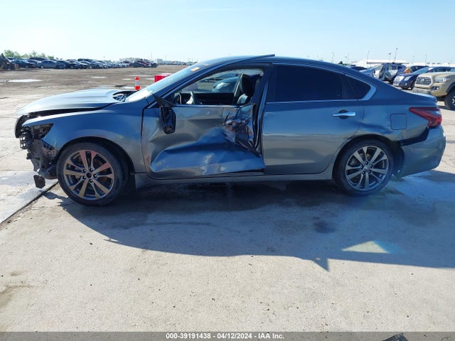 Nissan Altima 2.5 Sr 2018 1N4AL3AP7JC137676 Image 15