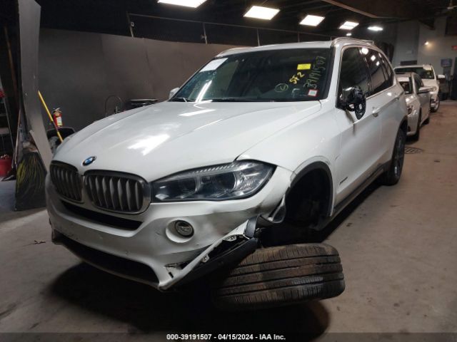 2018 BMW X5 5UXKR0C56J0X89499 Photo 1