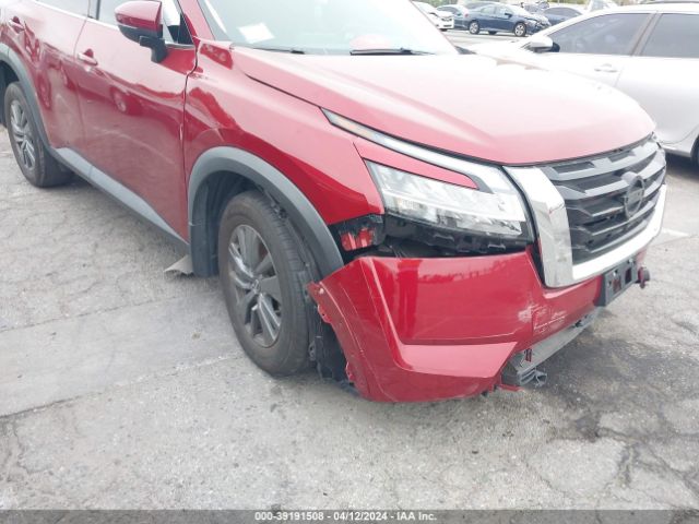 5N1DR3BA0NC261127 Nissan Pathfinder Sv 2wd