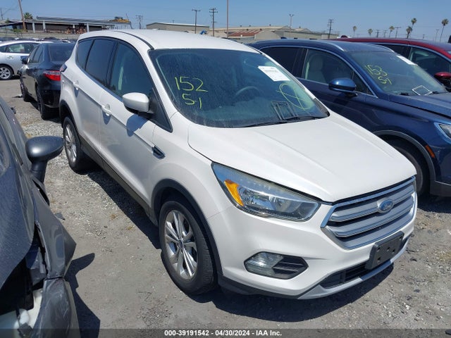 Ford ESCAPE SE 2017 1FMCU9GDXHUD29593 Image 1