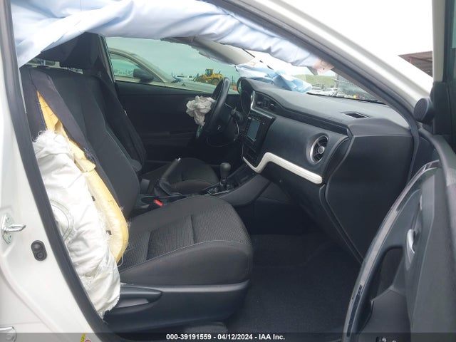 Toyota COROLLA IM 2018 JTNKARJE8JJ566421 Image 5