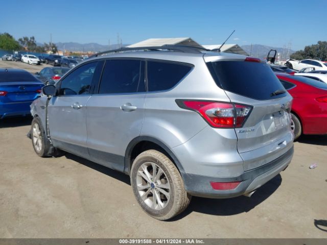 1FMCU0G96HUA23532 Ford ESCAPE SE