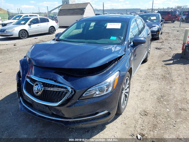 1G4ZP5SS6HU145638 Buick Lacrosse Essence