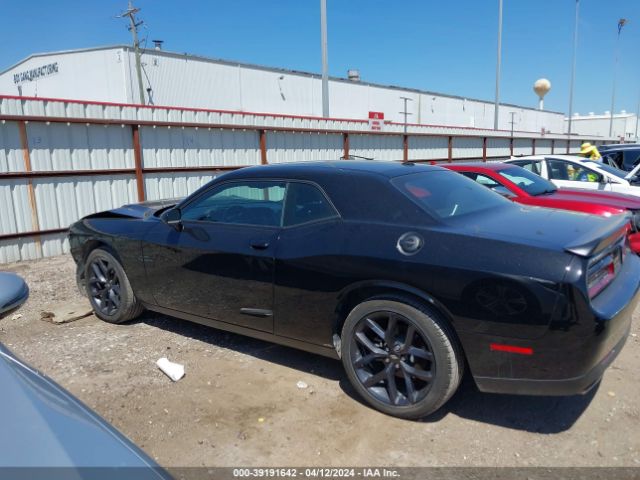2C3CDZAG4NH258093 Dodge Challenger Sxt