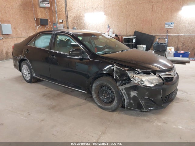 Toyota CAMRY LE 2014 4T4BF1FK4ER425695 Image 1