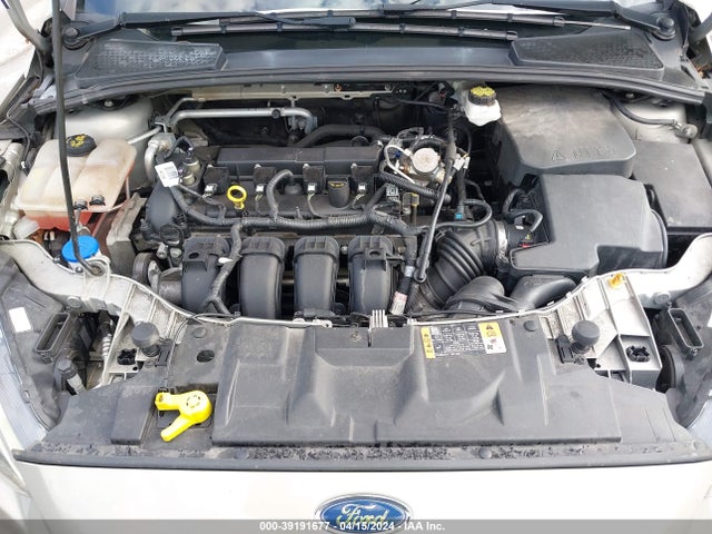 Ford FOCUS SE 2016 1FADP3K21GL407191 Image 10