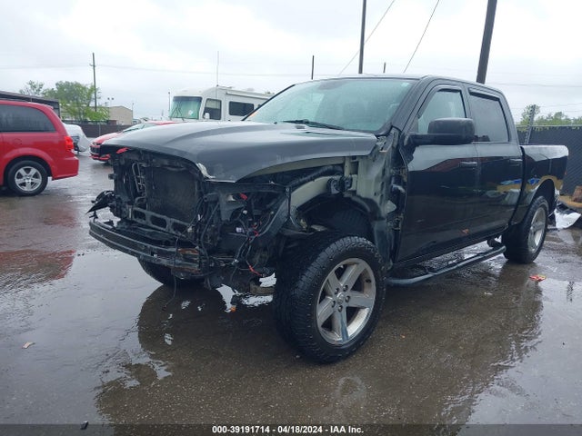 RAM 1500 Express  4x4 5'7 Box 2017 1C6RR7KT0HS694452 Image 2
