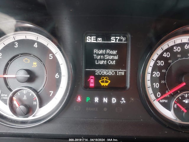 RAM 1500 Express  4x4 5'7 Box 2017 1C6RR7KT0HS694452 Image 7