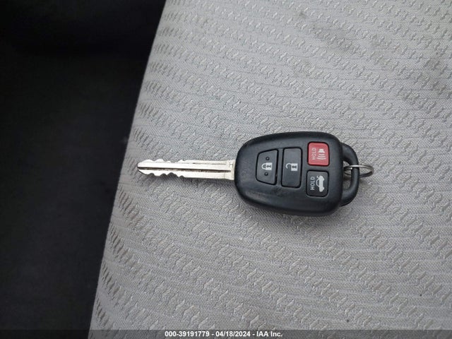 Toyota CAMRY LE 2015 4T4BF1FK8FR501937 Image 11