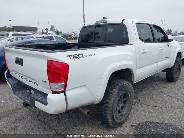 Toyota Tacoma Sr5 V6 2017 5TFAZ5CN9HX030972 Image 4