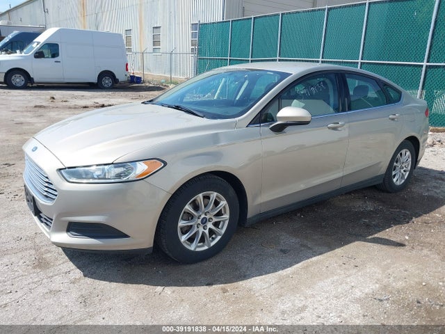 Ford FUSION S 2015 3FA6P0G71FR181097 Image 2