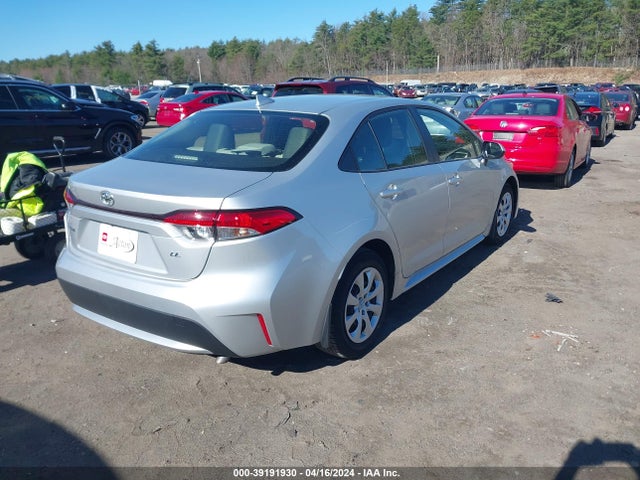 Toyota COROLLA LE 2022 JTDEPMAE1N3033193 Image 4