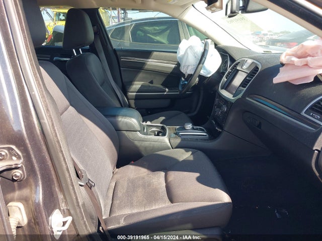 Chrysler 300 Touring 2022 2C3CCAAG2NH116250 Image 5