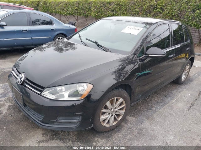 3VW117AU9GM005083 Volkswagen Golf Tsi S 4-door