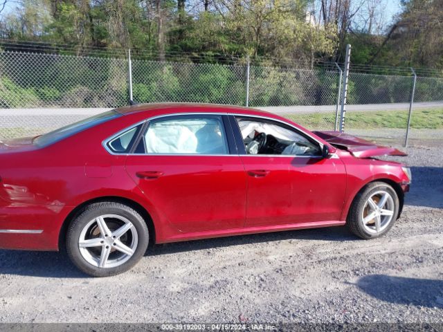 1VWBA7A32JC020304 Volkswagen Passat 2.0t Se