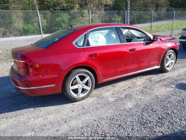 1VWBA7A32JC020304 Volkswagen Passat 2.0t Se