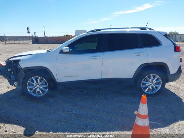 1C4PJMDB2GW218222 Jeep Cherokee Limited