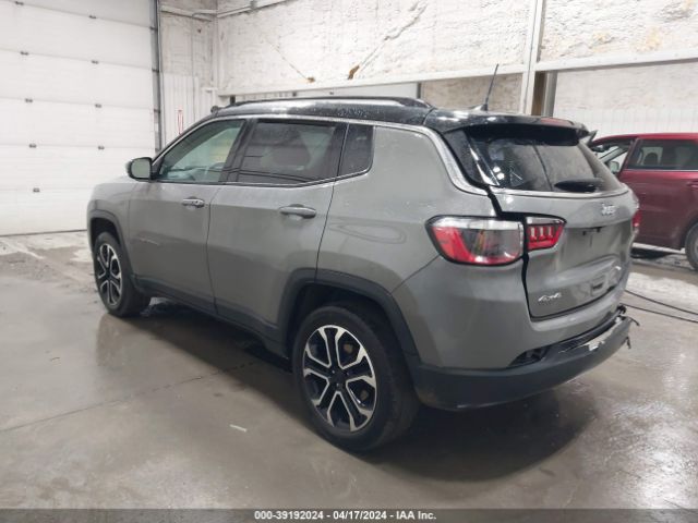 3C4NJDCB9NT158676 Jeep Compass Limited 4x4