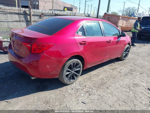 2T1BURHE7JC111153 Toyota COROLLA SE