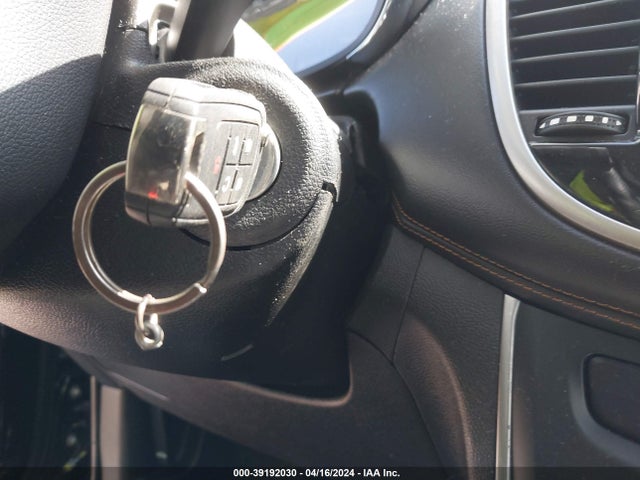 Chevrolet TRAX LS 2017 3GNCJKSBXHL185085 Image 11