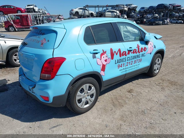 Chevrolet TRAX LS 2017 3GNCJKSBXHL185085 Image 4