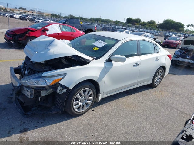 Nissan Altima 2.5 S 2016 1N4AL3APXGN321894 Image 2