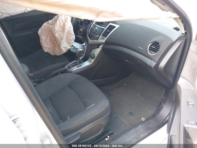 Chevrolet Cruze 1lt Auto 2015 1G1PC5SB5F7228294 Image 5