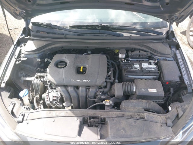Hyundai ELANTRA SE 2018 5NPD74LF4JH383854 Image 10