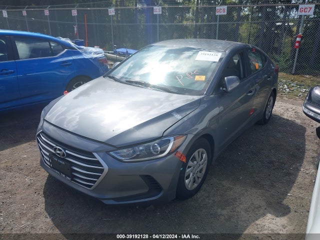 Hyundai ELANTRA SE 2018 5NPD74LF4JH383854 Image 2