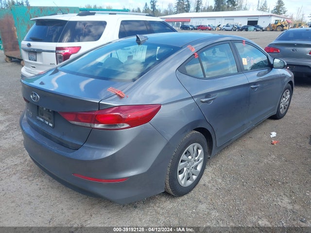 Hyundai ELANTRA SE 2018 5NPD74LF4JH383854 Image 4