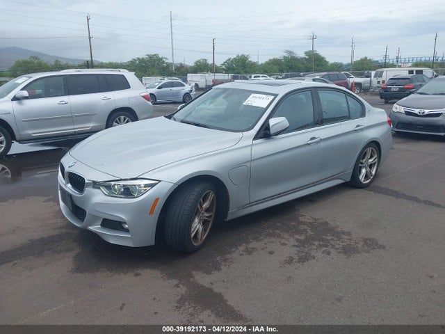 WBA8E1C5XJA178380 BMW 330e Iperformance