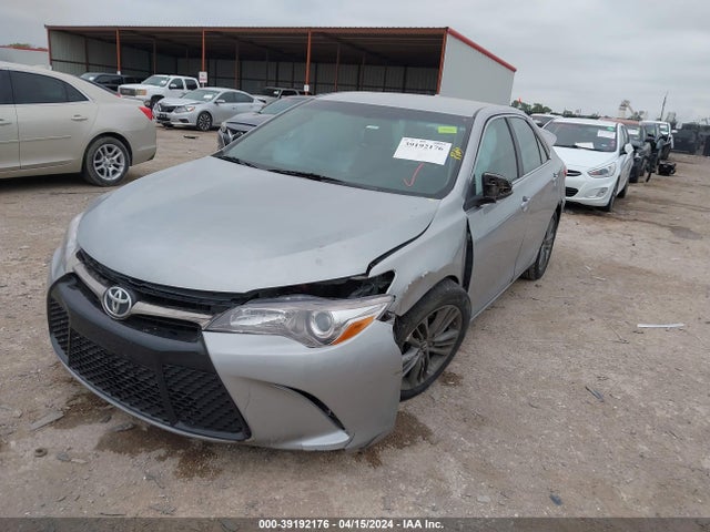 Toyota CAMRY SE 2015 4T1BF1FK0FU896707 Image 2