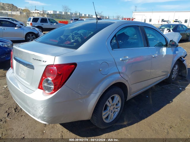 Chevrolet Sonic Lt Auto 2014 1G1JC5SH8E4187475 Image 4