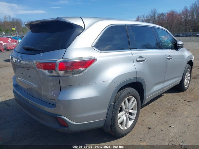 Toyota Highlander Le V6 2016 5TDBKRFH3GS225797 Image 4