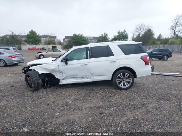 Ford Expedition Platinum 2021 1FMJU1MT2MEA57081 Image 14