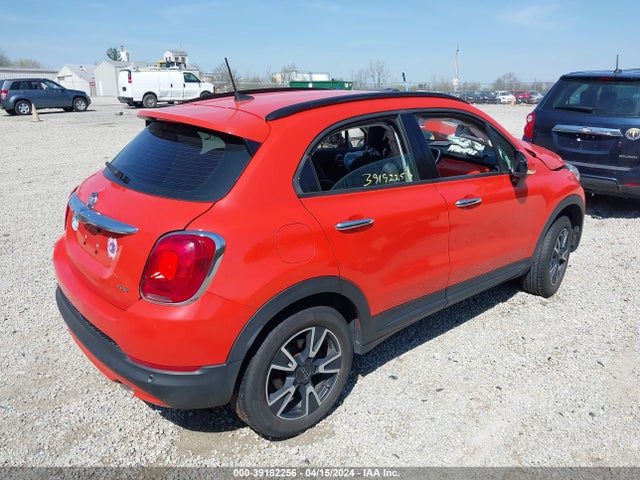 2018 FIAT 500X ZFBCFYAB7JP639305 Photo 3