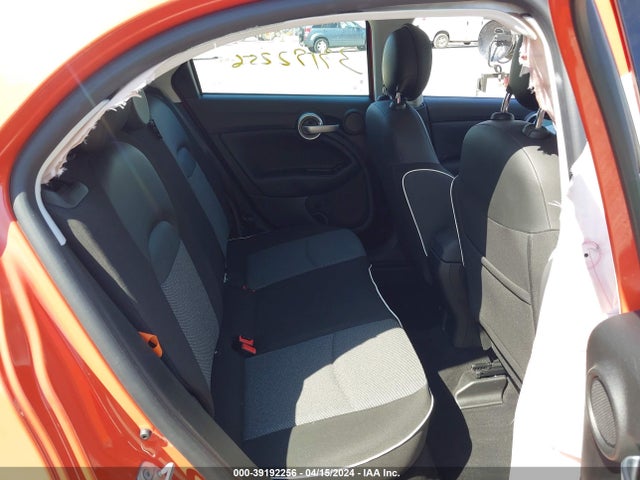 2018 FIAT 500X ZFBCFYAB7JP639305 Photo 7
