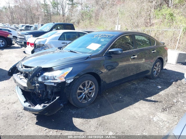 Nissan Altima 2.5 S 2015 1N4AL3AP9FC183520 Image 2