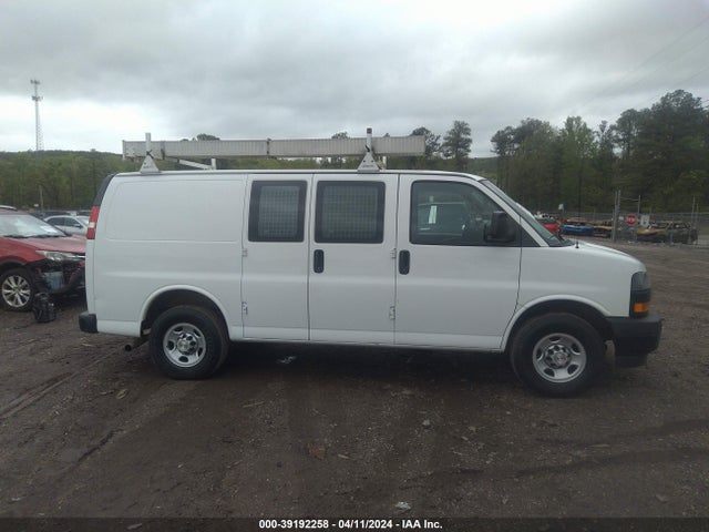 Chevrolet Express 2500 Work Van 2019 1GCWGAFP6K1241378 Image 13