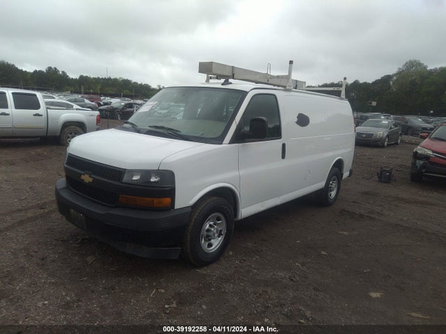 Chevrolet Express 2500 Work Van 2019 1GCWGAFP6K1241378 Image 2