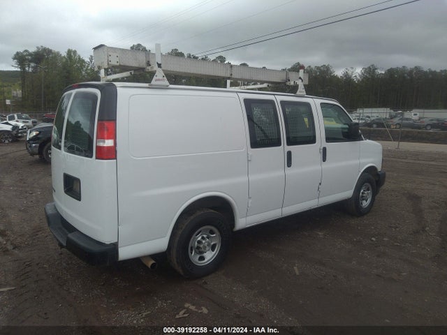 Chevrolet Express 2500 Work Van 2019 1GCWGAFP6K1241378 Image 4