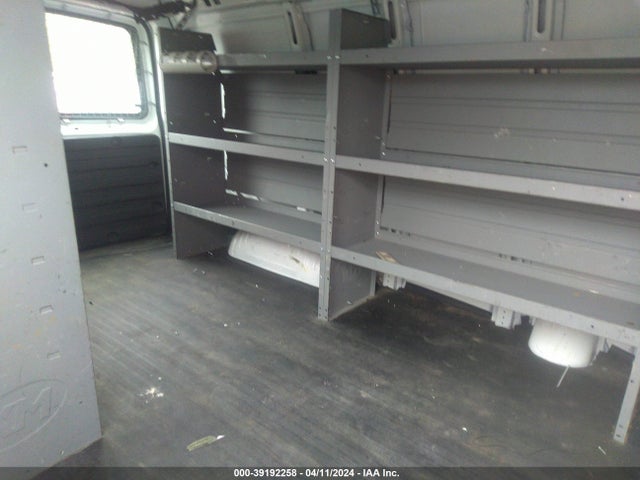 Chevrolet Express 2500 Work Van 2019 1GCWGAFP6K1241378 Image 8