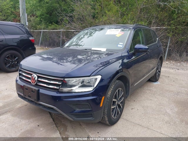 3VV2B7AX8MM002574 Volkswagen Tiguan 2.0t Se/2.0t Se R-line Black/2.0t Sel