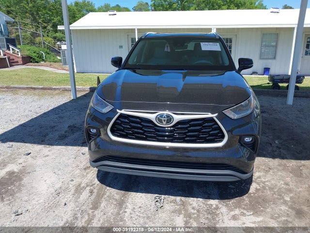 Toyota Highlander Xle 2021 5TDGZRAH4MS043059 Image 12
